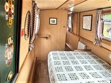 Middle Bedroom and Side Hatch