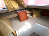 Seating Area/Double Berth